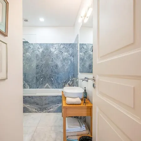 Guestready - A Prime Near Campo De Ourique Διαμέρισμα